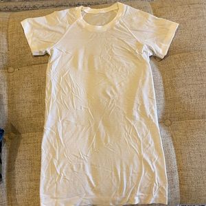 Lululemon White Tee